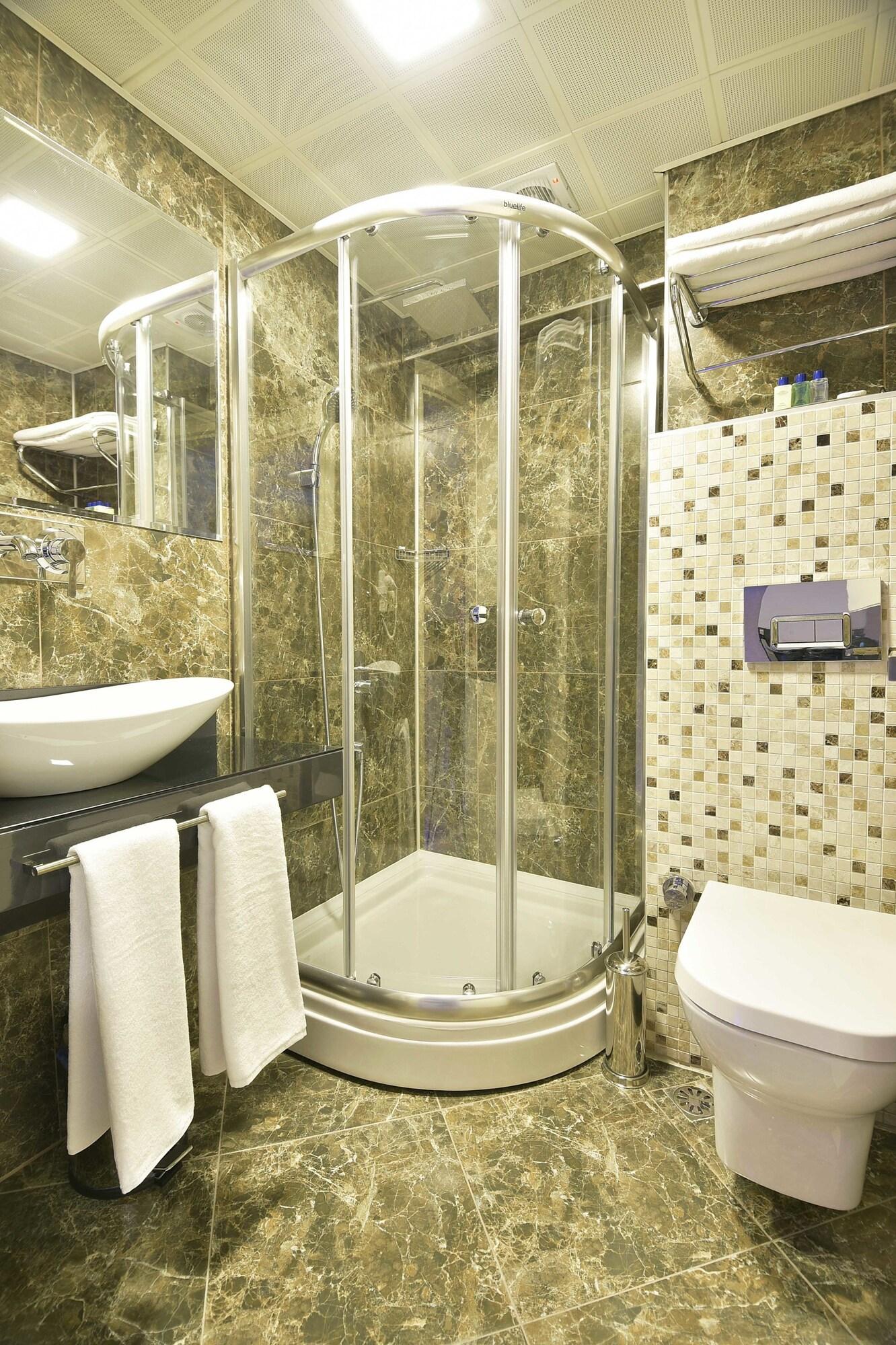 Adamel City Hotel Истанбул Екстериор снимка
