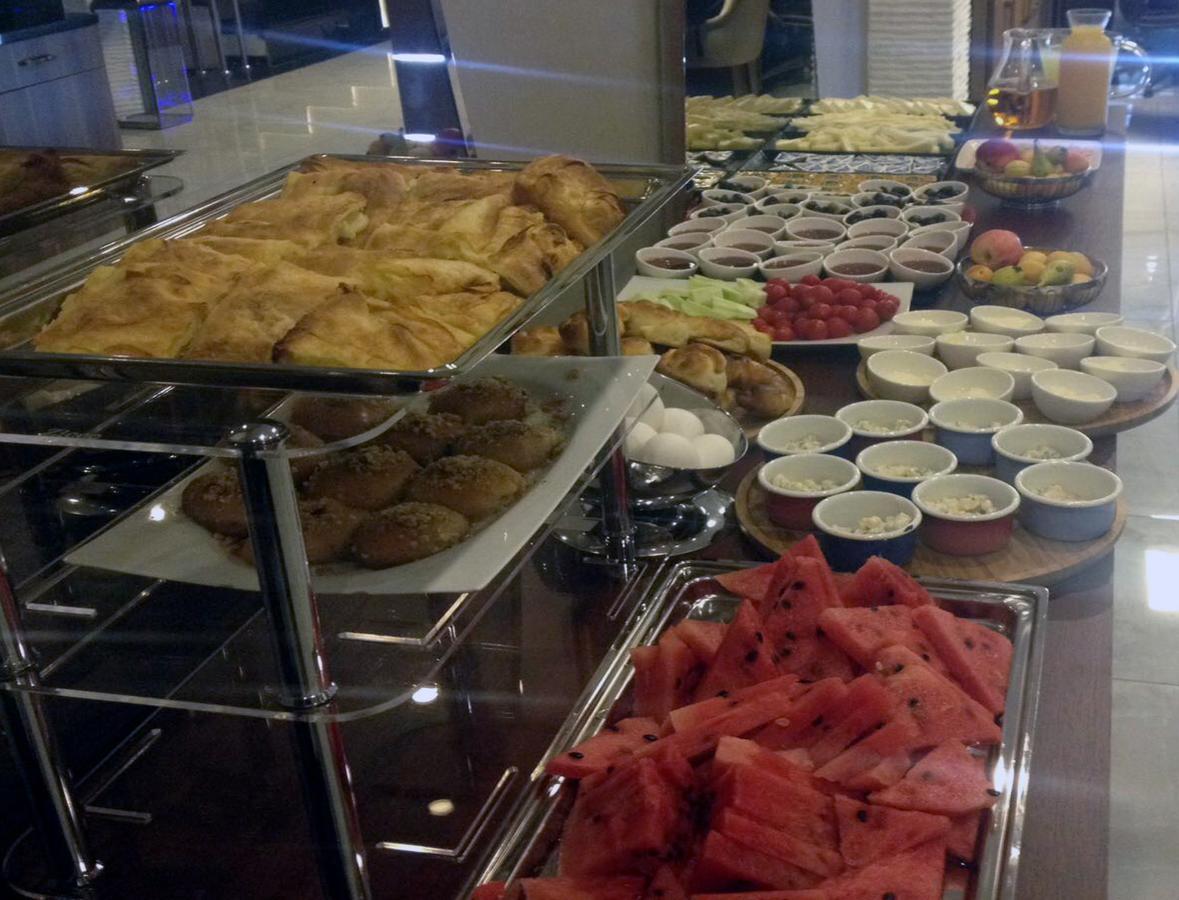 Adamel City Hotel Истанбул Екстериор снимка