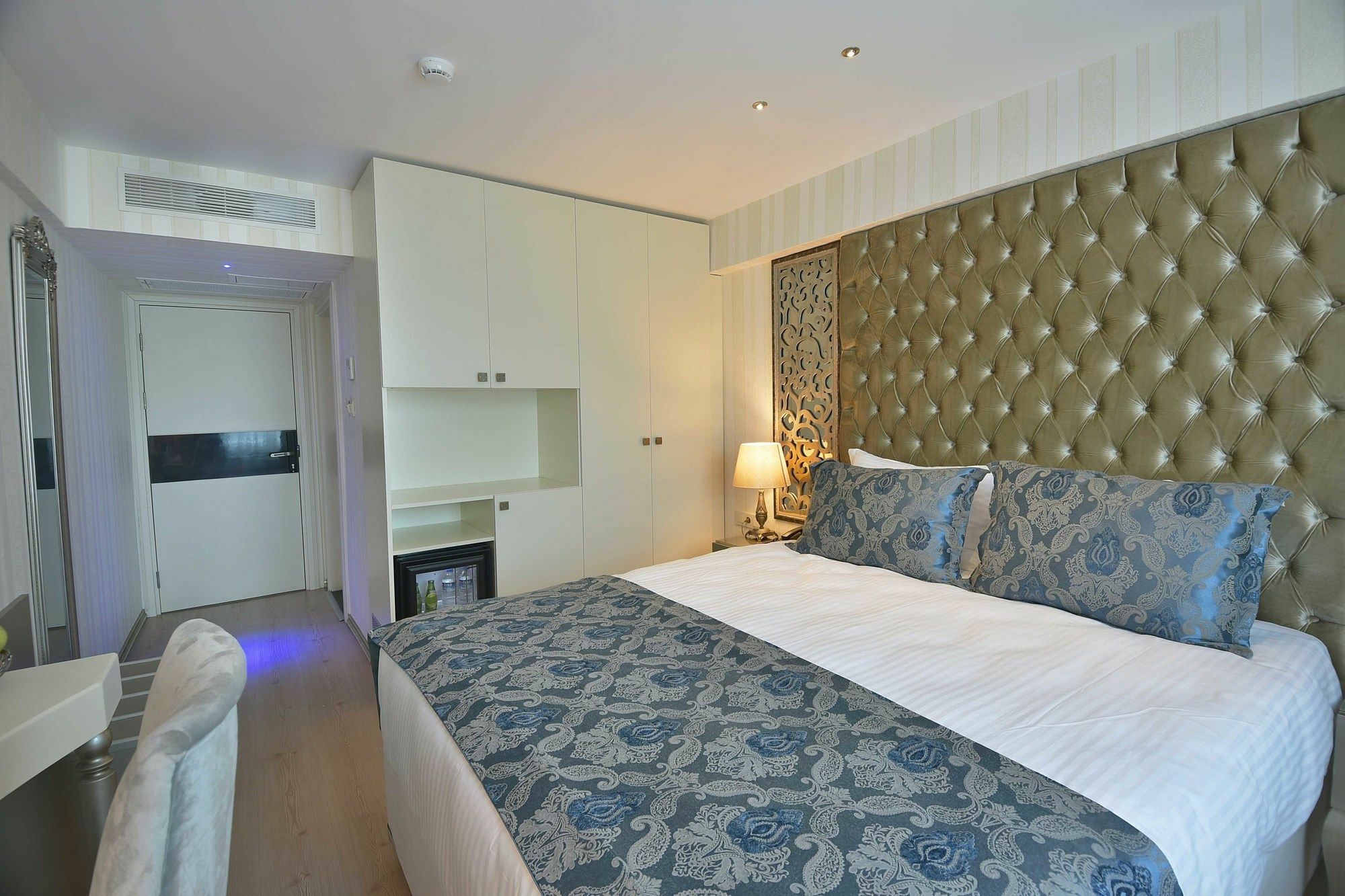 Adamel City Hotel Истанбул Екстериор снимка